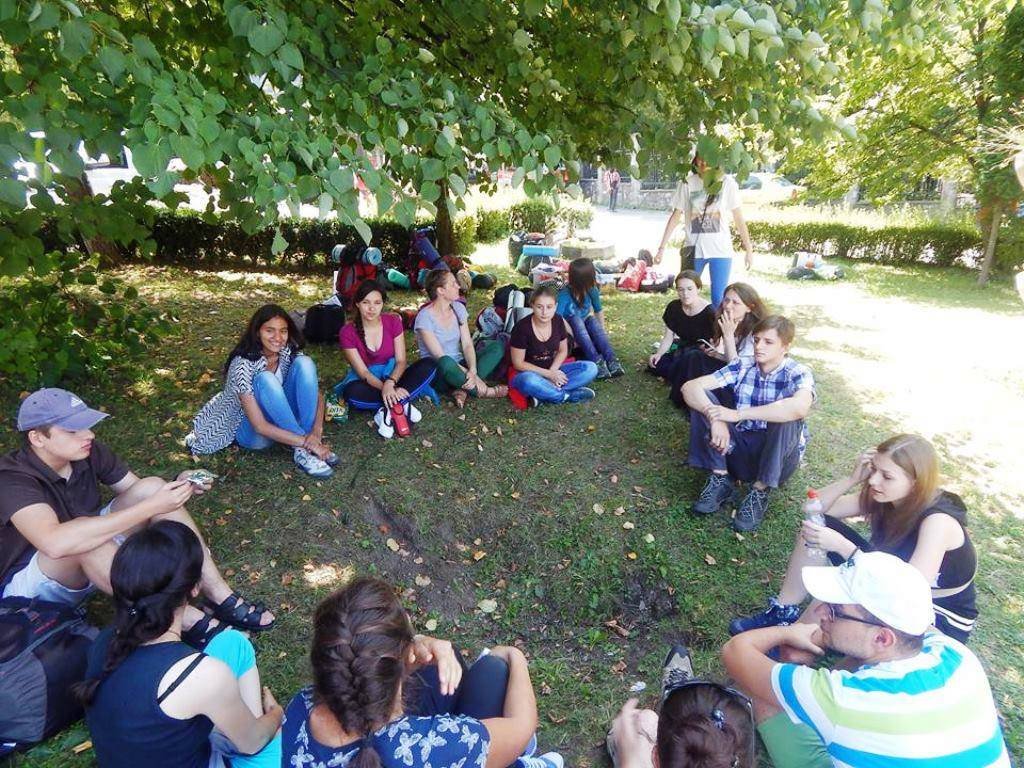 Campanie de informare Pro Vita pe Muntele Ceahlău 70381