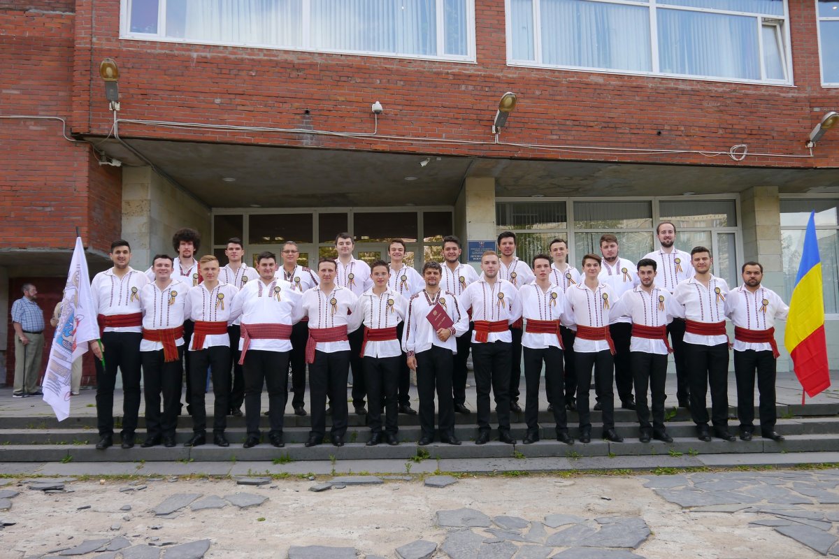 Trei premii pentru Corul "Cantus Domini” la Concursul Internațional „The Singing World” din Rusia 70348