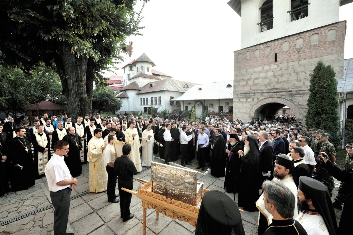 Înţelept Arhipăstor şi promotor al culturii creştine 70293