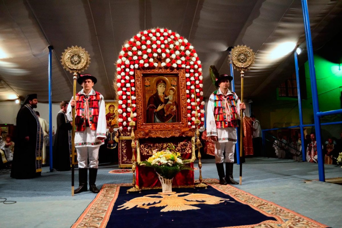 Mănăstirea de la Nicula îi aşteaptă pe pelerini 70218