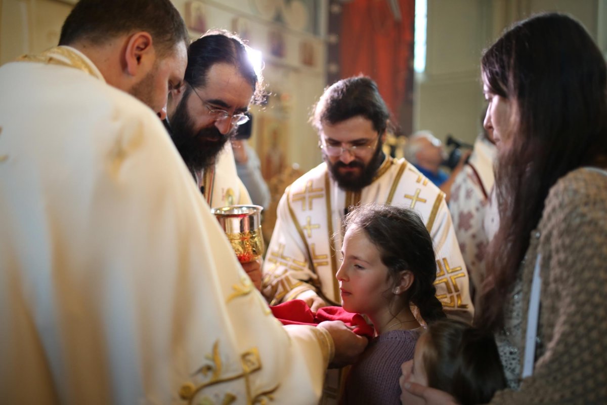 „Sensibilitatea pentru cele sfinte crește în străinătate” 70216