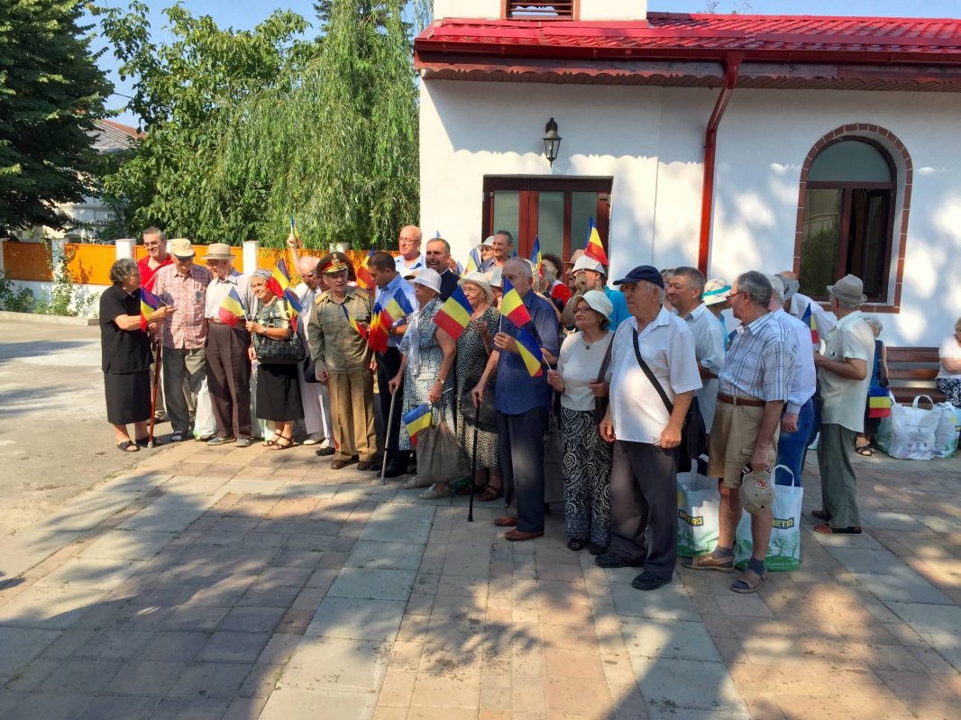 Veteranii de război, cinstiţi la Biserica Harşu  70155