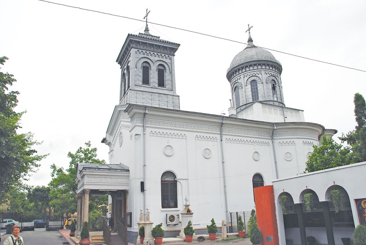 Maica Domnului, o mână întinsă chemărilor noastre 70132