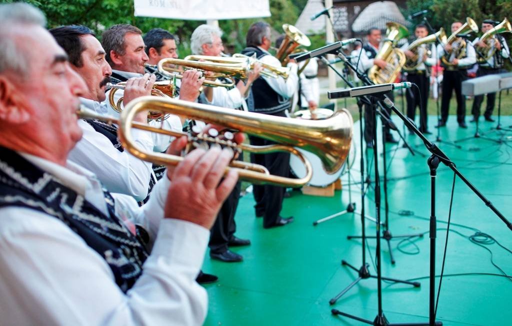 Festivalul Tarafuri şi Fanfare la Muzeul în aer liber din Dumbrava Sibiului 70106