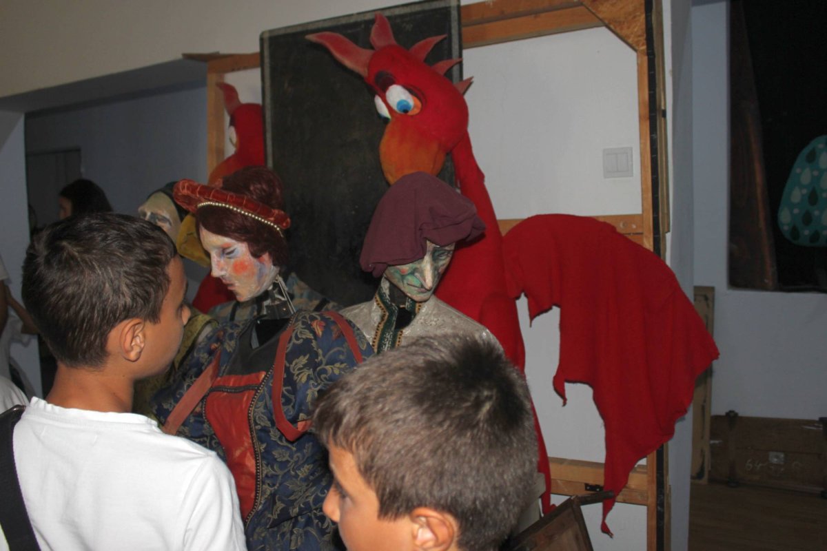 Copiii Centrului social „Best Life”, la Teatrul „Colibri“ 70080