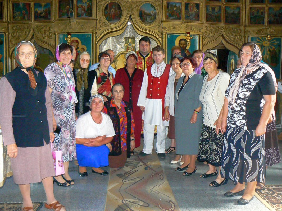 Promovarea tradiției portului popular ialomițean 70050