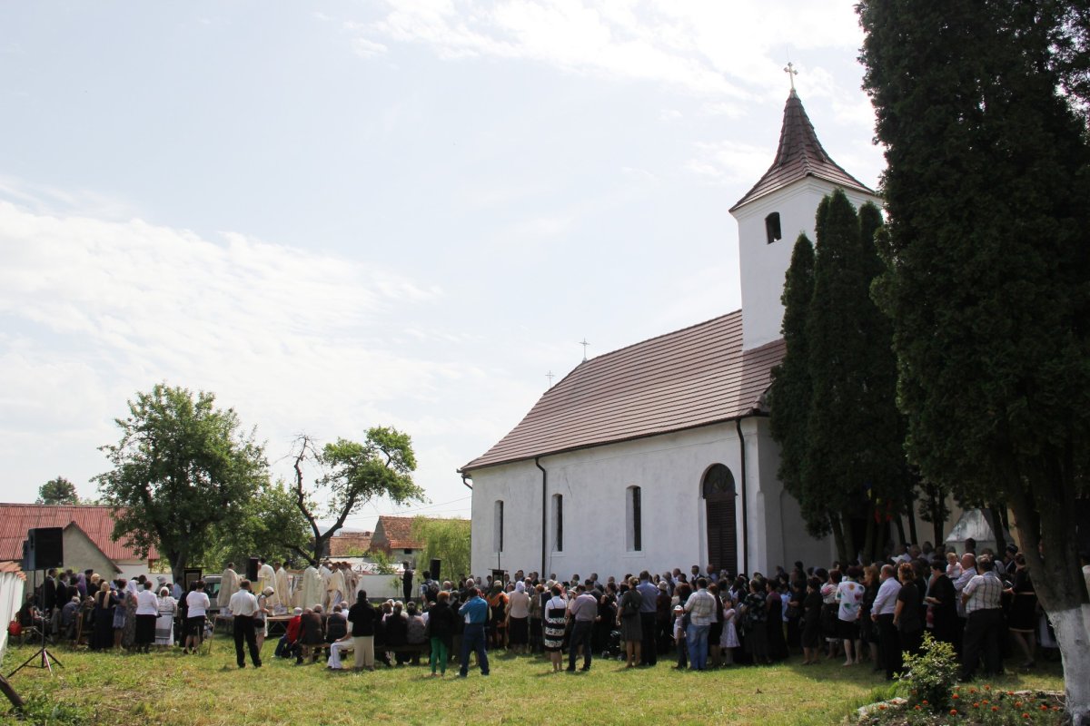Biserica din Rotbav, monument de spiritualitate din Ţara Bârsei 70019