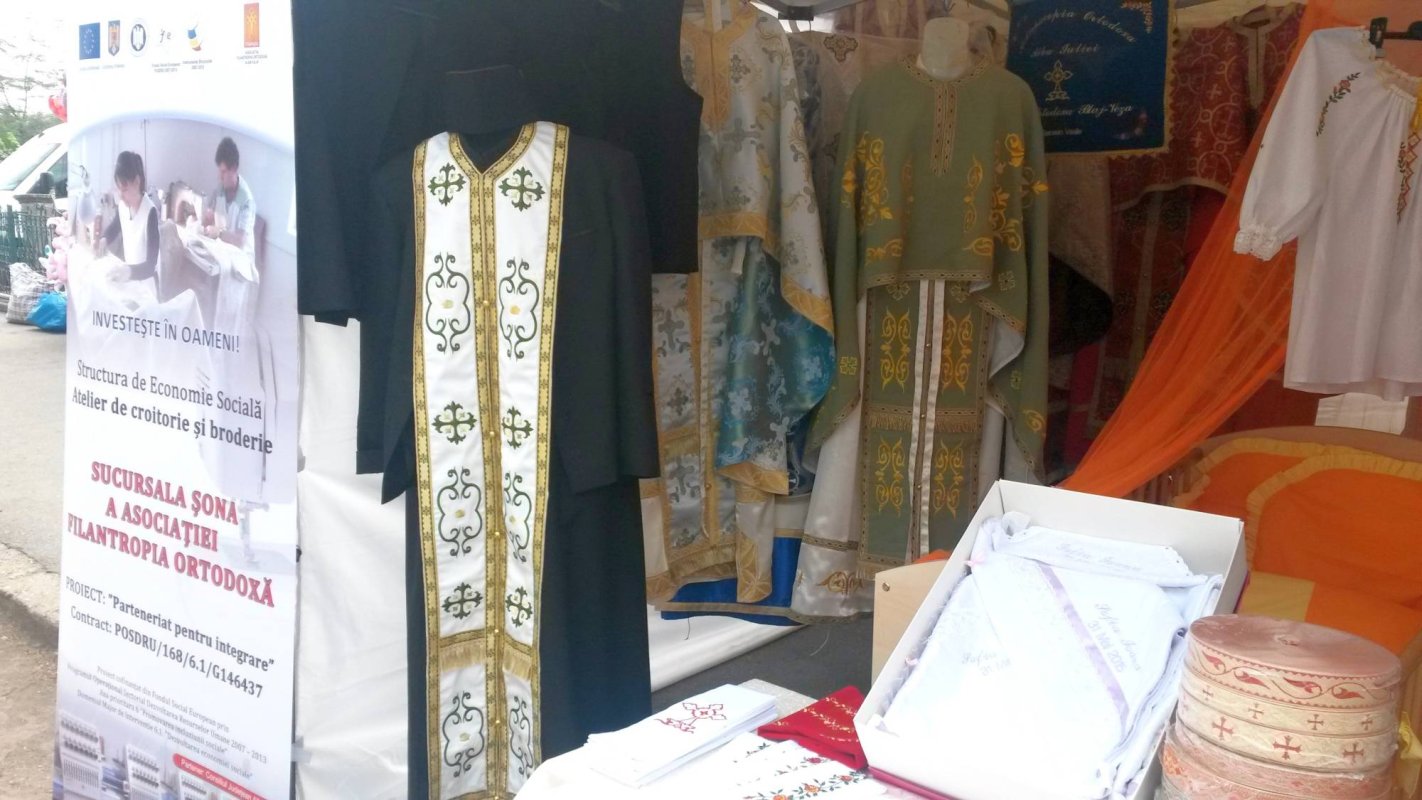 Produse tradiţionale realizate prin structurile de economie socială în judeţul Alba 69906