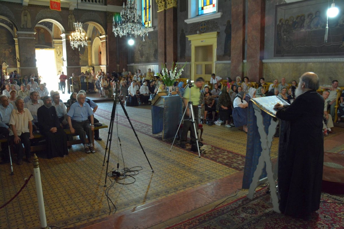 Întrunirea membrilor Oastei Domnului la Arad 69889