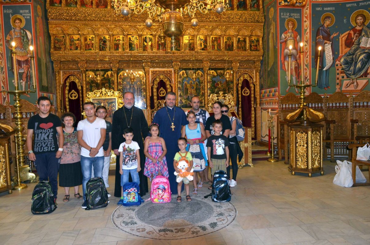 Daruri pentru copii la Biserica „Sfântul Gheorghe”-Nou 69869