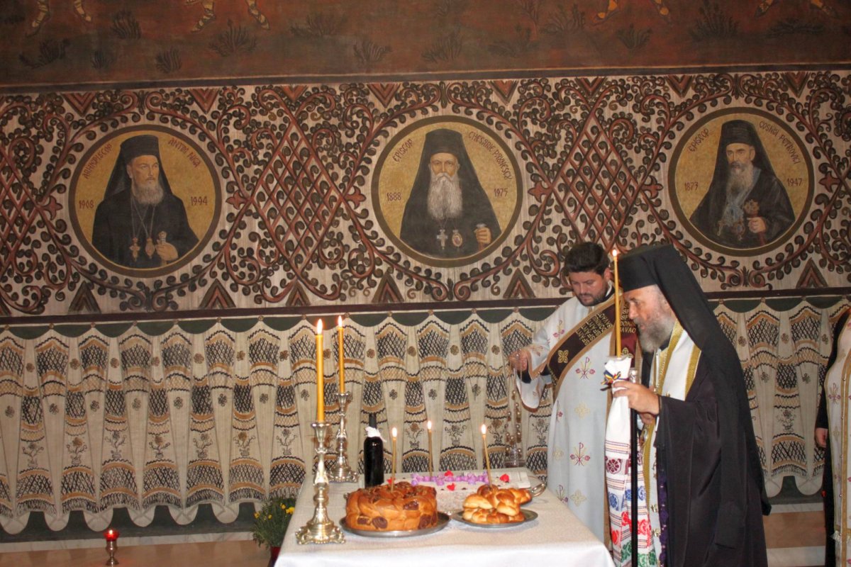 Pomenirea Arhiepiscopului Antim Nica la Galaţi 69848