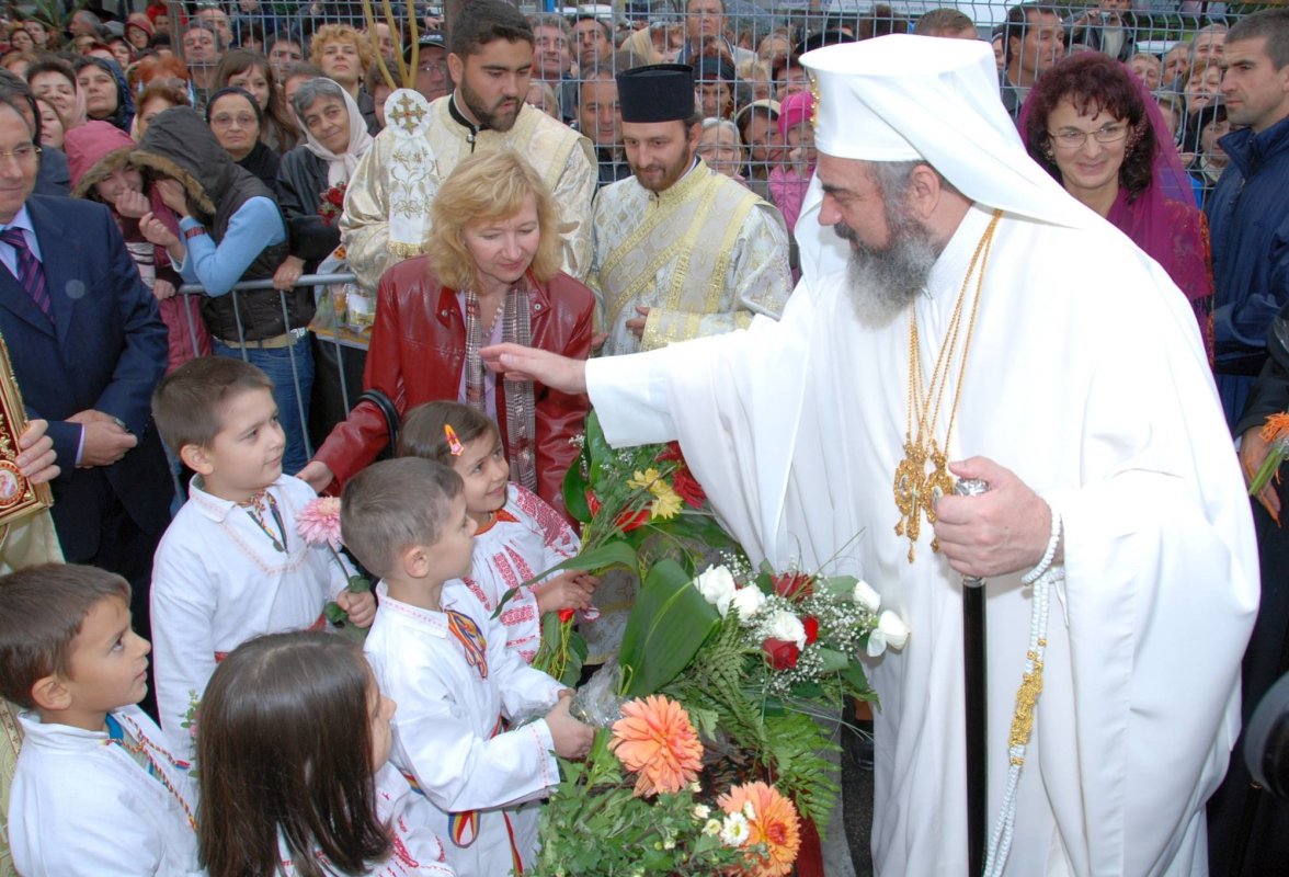 Cooperarea dintre Familie, Școală și Biserică în educație 69816