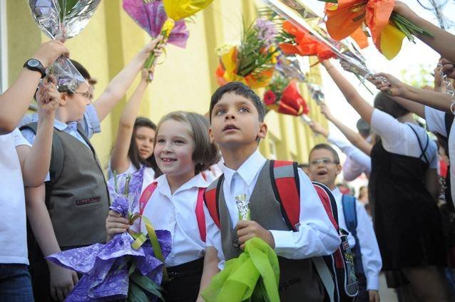 Școala în epoca  dictaturii emoțiilor 69817