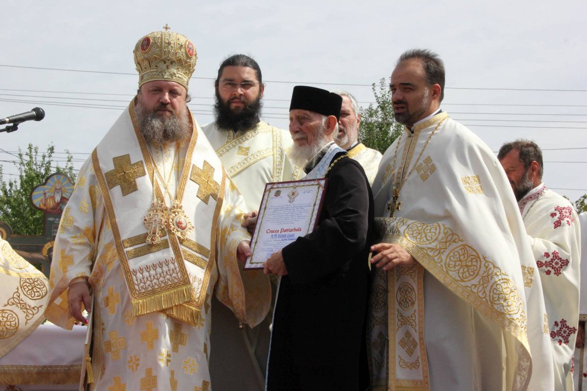 Cuvinte pentru un sacerdot centenar 69739