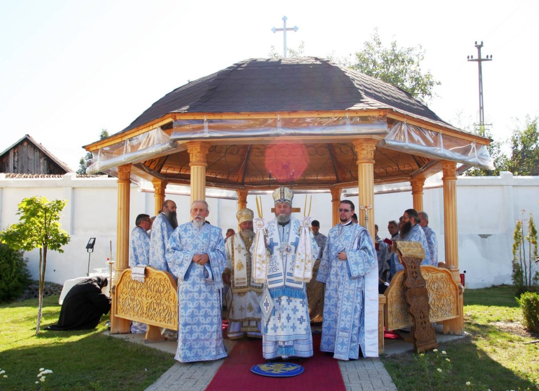 Sărbătoarea Naşterii Maicii Domnului 69727