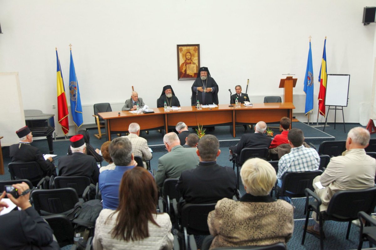 Simpozionul „Sfinţi, Eroi şi Martiri”, la Sâmbăta de Sus 69702