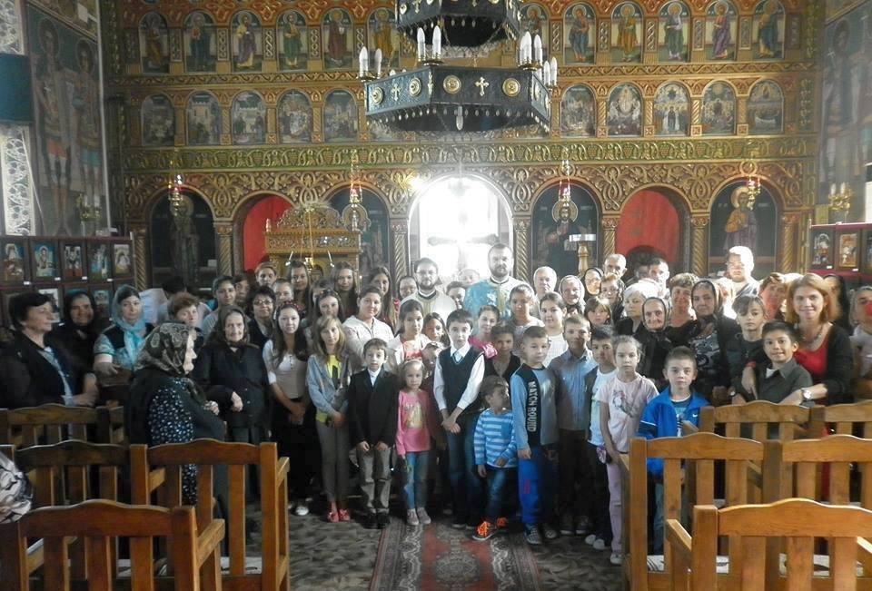 Cateheză despre Maica Domnului, în Parohia Totoi, Alba Iulia 69679