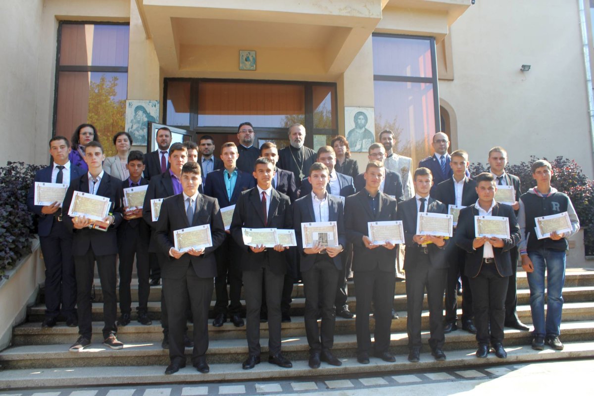 Început de an școlar  în Arhiepiscopia Craiovei 69602