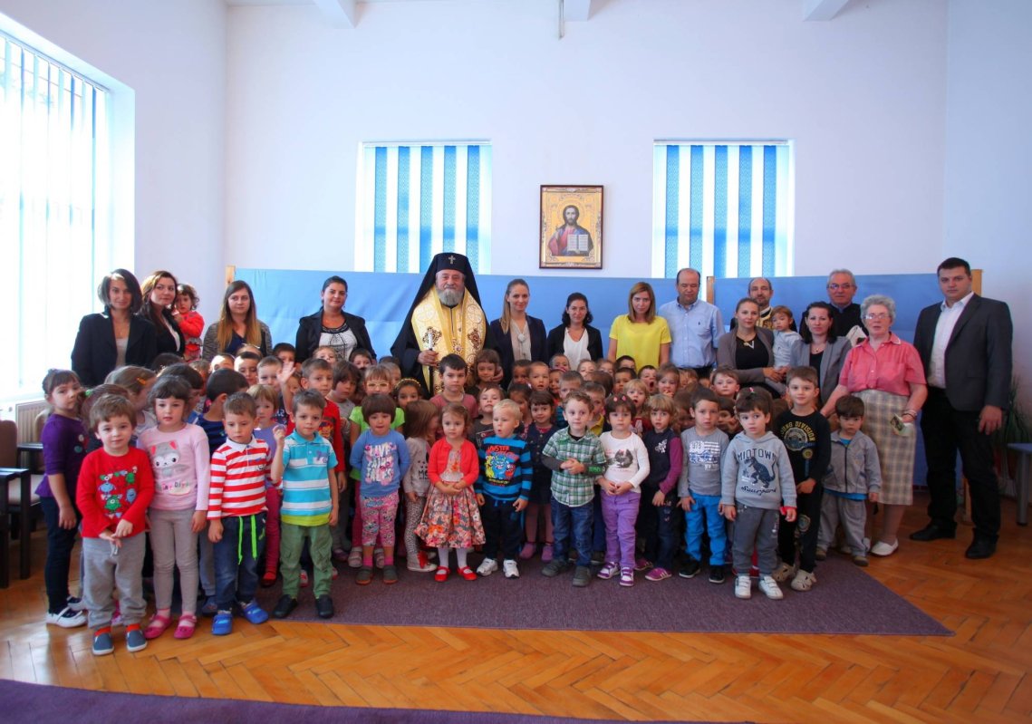 Binecuvântare pentru elevi în noul an şcolar 69573