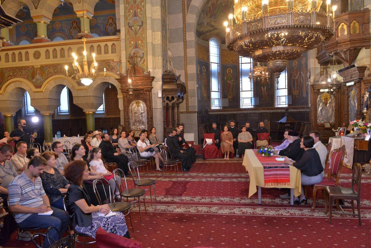 Educaţia religioasă este mai ales formativă 69559