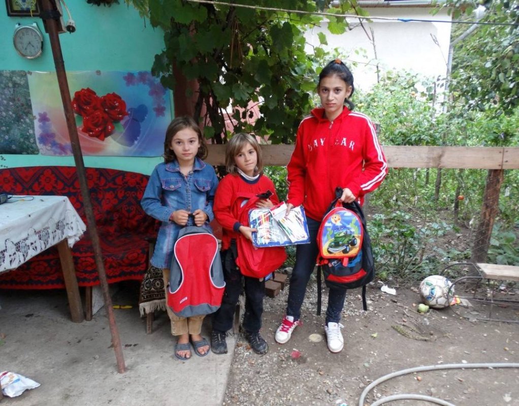 Sprijin pentru copii fără posibilităţi materiale  69528