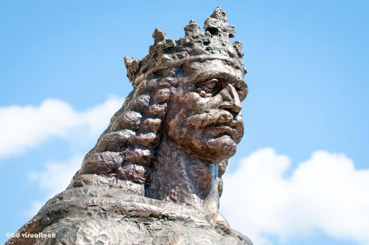 Ștefan cel Mare și Sfânt laolaltă cu urmașii săi din Tomești 69343