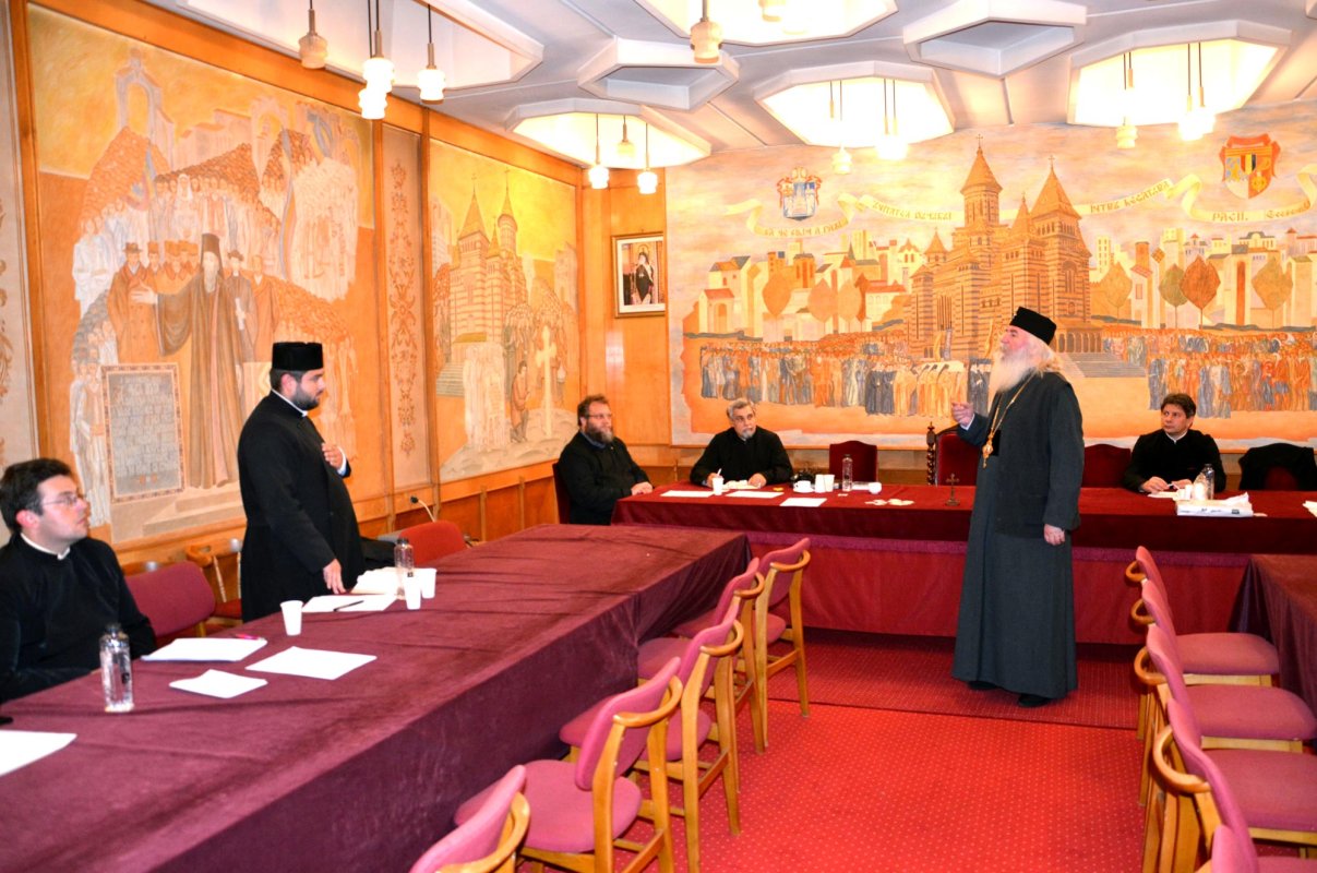 Examen pentru obținerea gradelor în preoție 69309