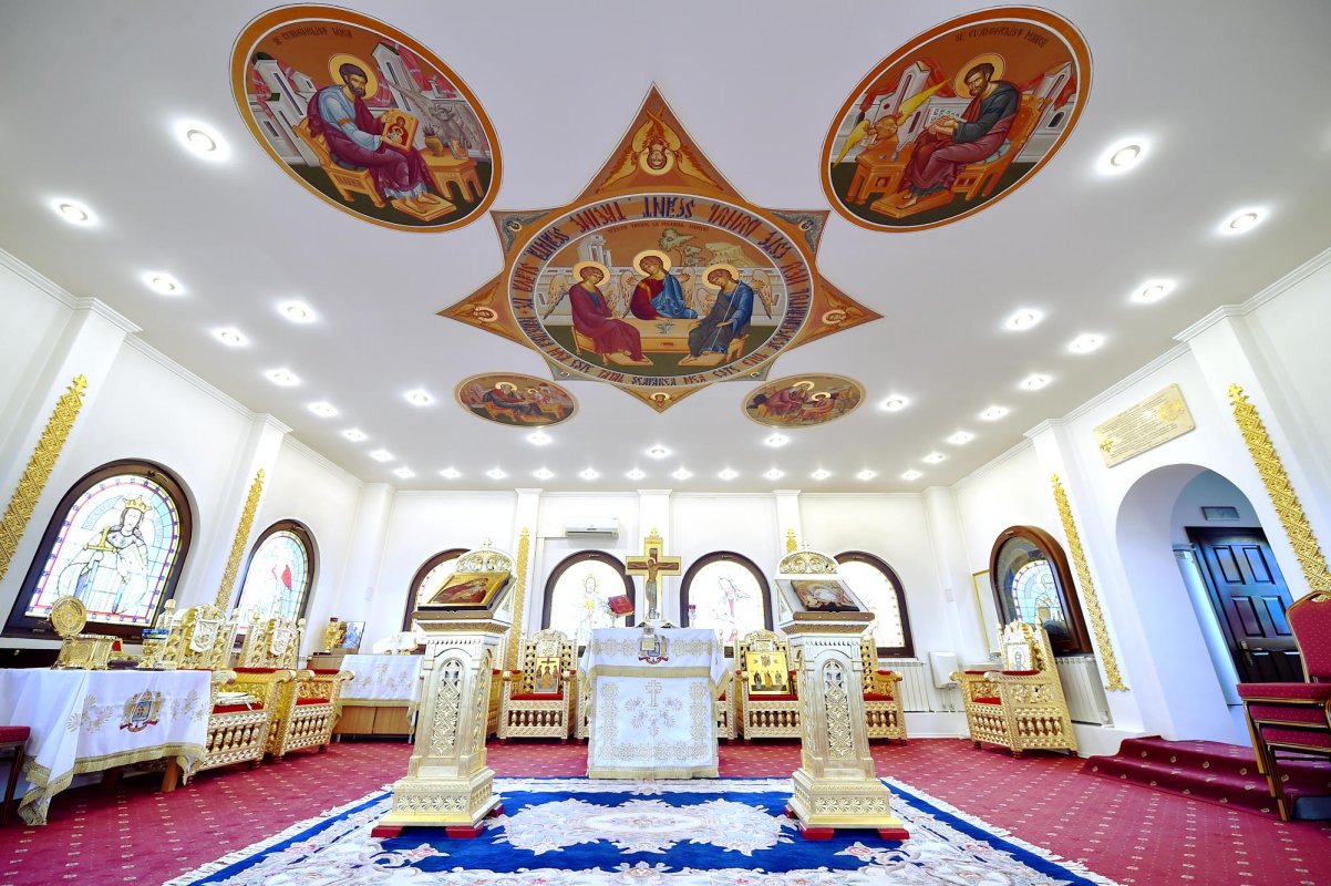 Sărbătoarea sfântului ocrotitor şi aniversarea ctitorului 69312