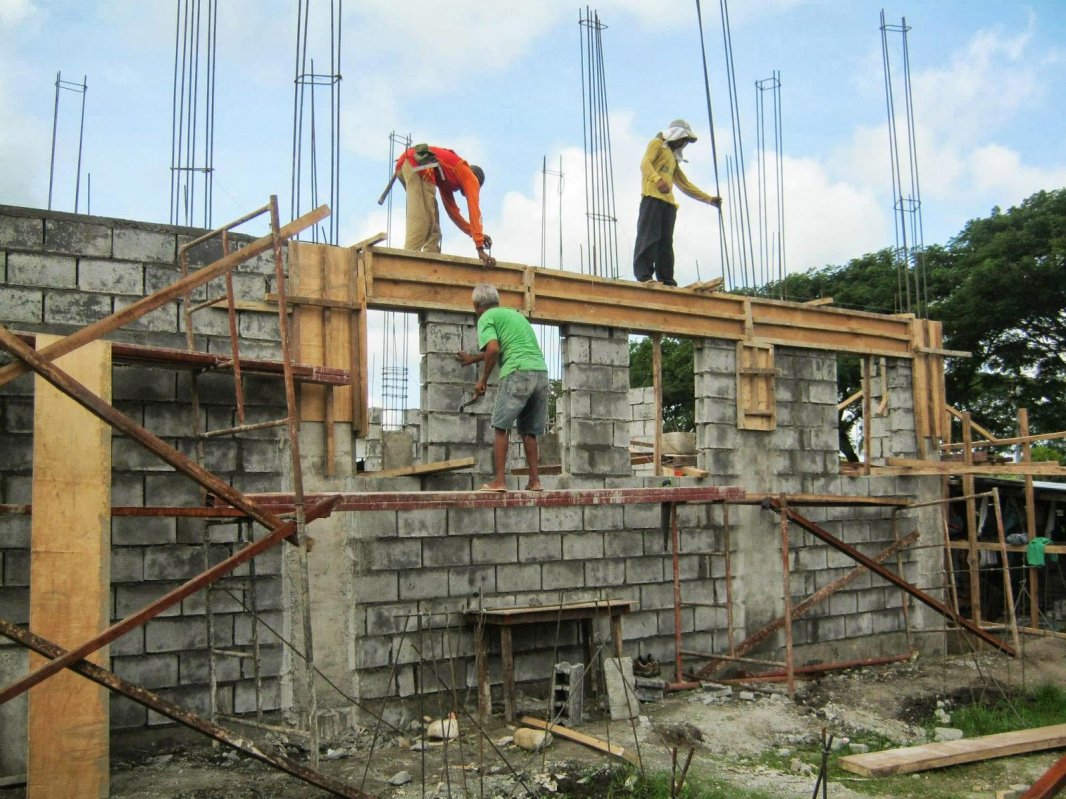 Loturi de casă pentru tineri 69282