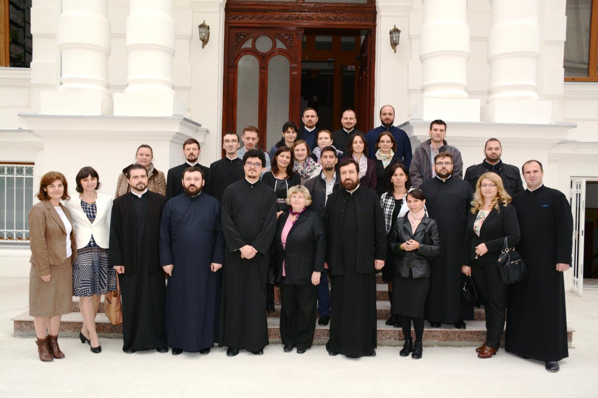 Revederea promoției 2001-2005 a Facultății de Teologie din București 69251