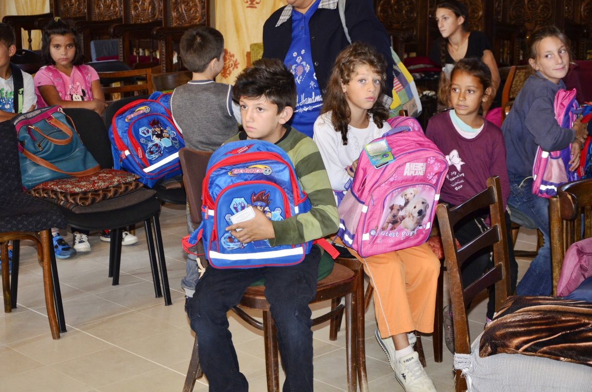 Ghiozdane pentru copiii hunedoreni 69150