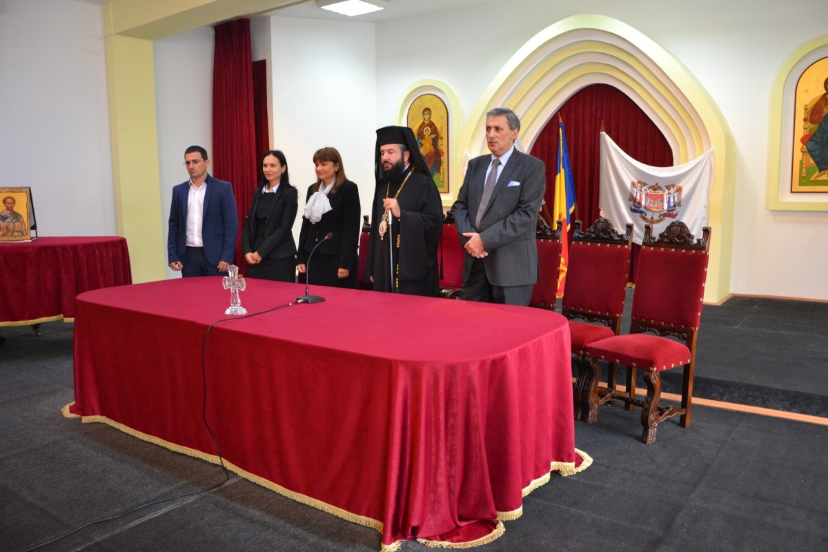 Început de an universitar la Caransebeș 69154