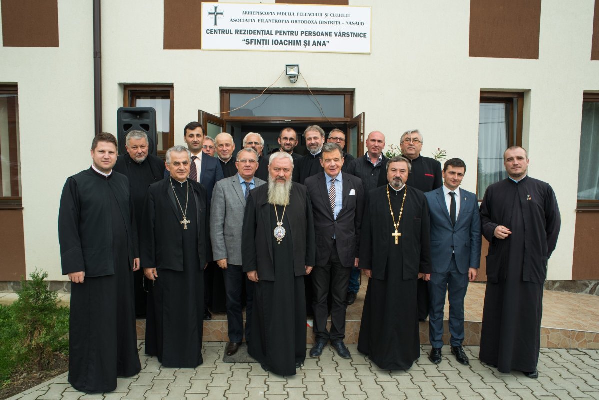 Sfinţire la centrul pentru vârstnici de la Cuşma 69145