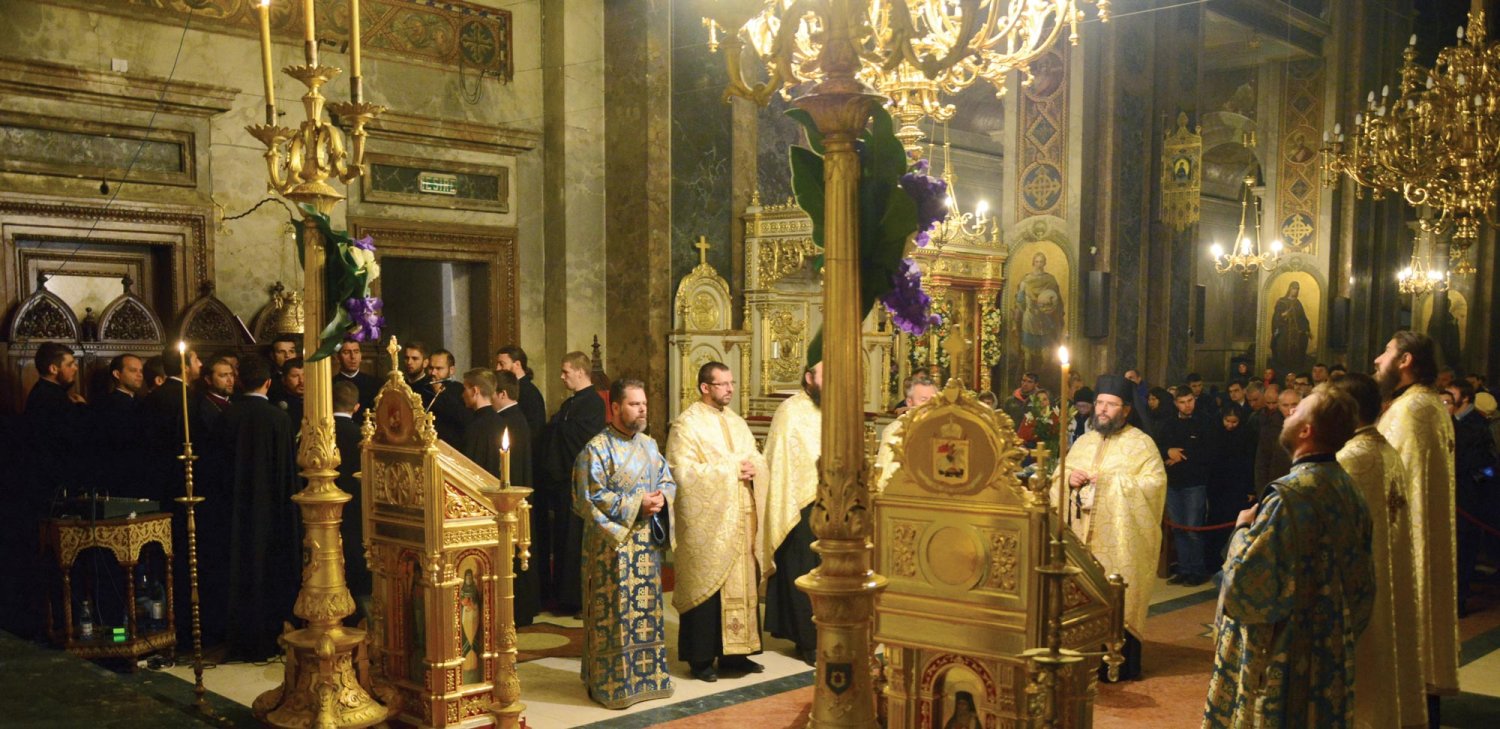 Aproape două decenii de când moaştele Sfântului Apostol Andrei au fost aduse la Iaşi 68918