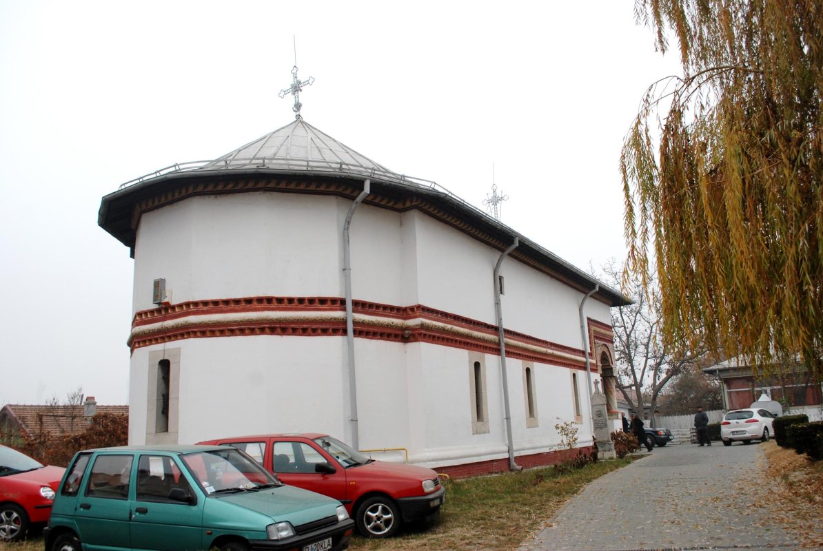 Hram la Biserica Brândușa din Craiova 68903