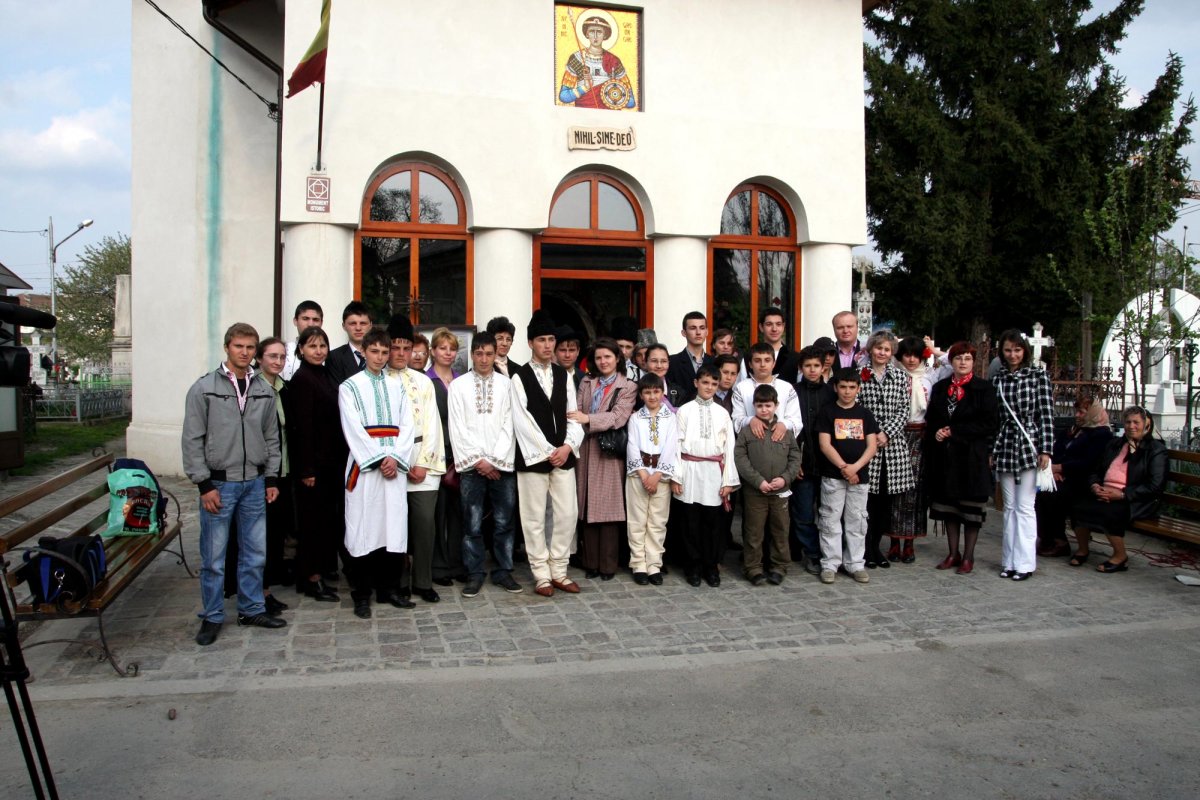 Biserica vindecă acolo unde societatea rănește 68874