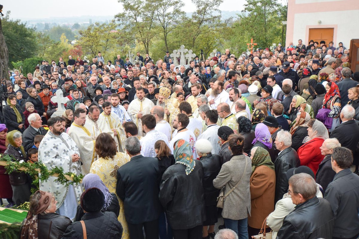 „Destinația omului nu este mormântul“ 68808
