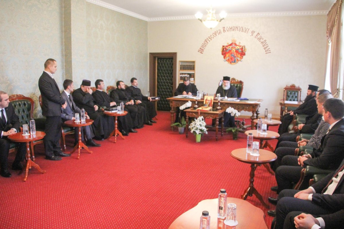 Examen de capacitate preoțească în Arhiepiscopia Romanului și Bacăului 68758