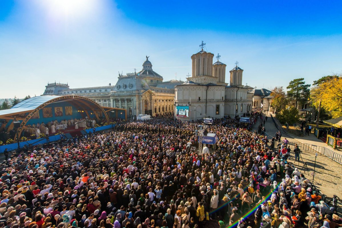Pelerinaj la sărbătoarea Sfântului Cuvios Dimitrie cel Nou, Ocrotitorul Bucureştilor 68699