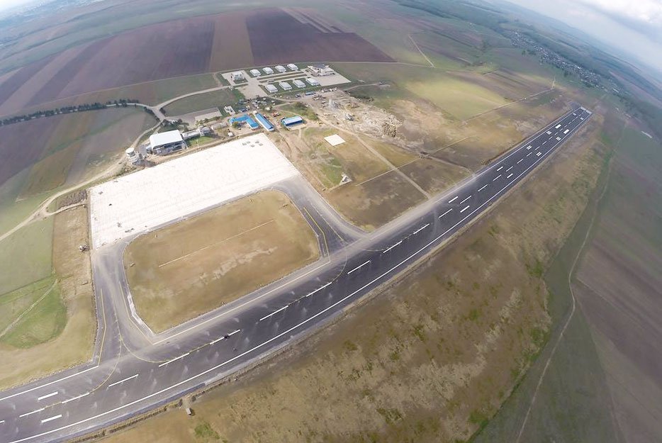 Sfinţirea Aeroportului „Ștefan cel Mare“ din Suceava 68668