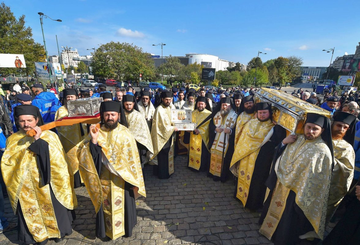 Întâlnirea sfinților, binecuvântare pentru păstori și credincioși 68659