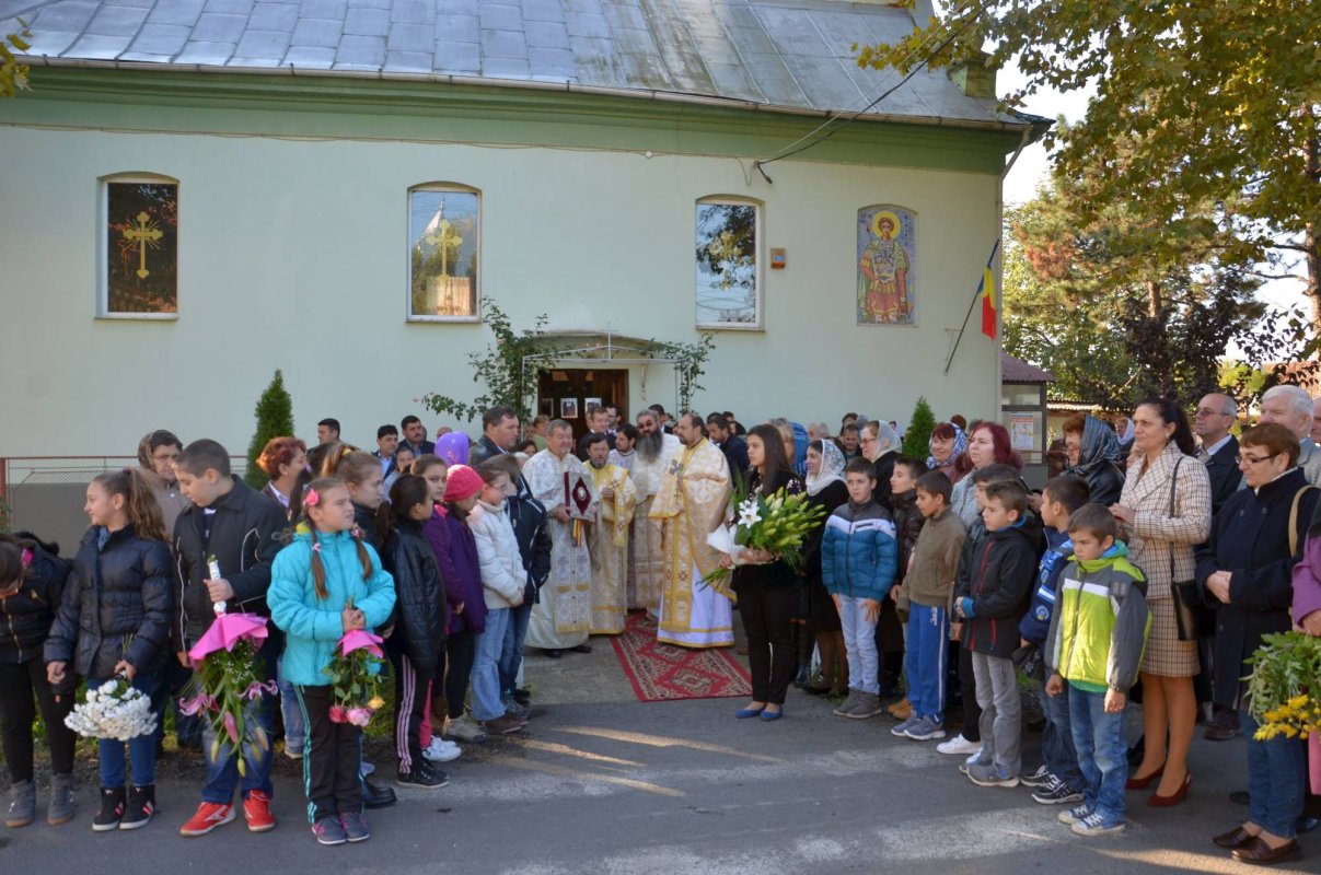 Vizite pastorale în parohiile Dubești și Sânandrei 68575