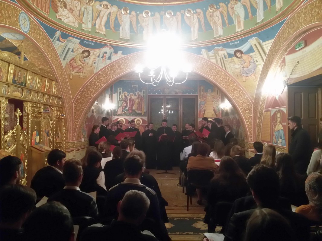 Evenimente culturale şi duhovniceşti la Universitatea de Arte „George Enescu” 68515
