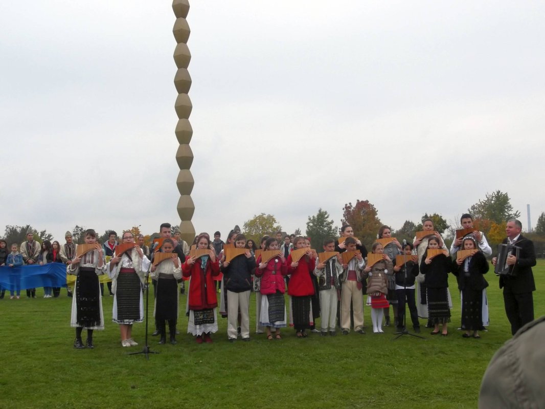 Vizită la operele lui Brâncuşi din Târgu-Jiu 68530