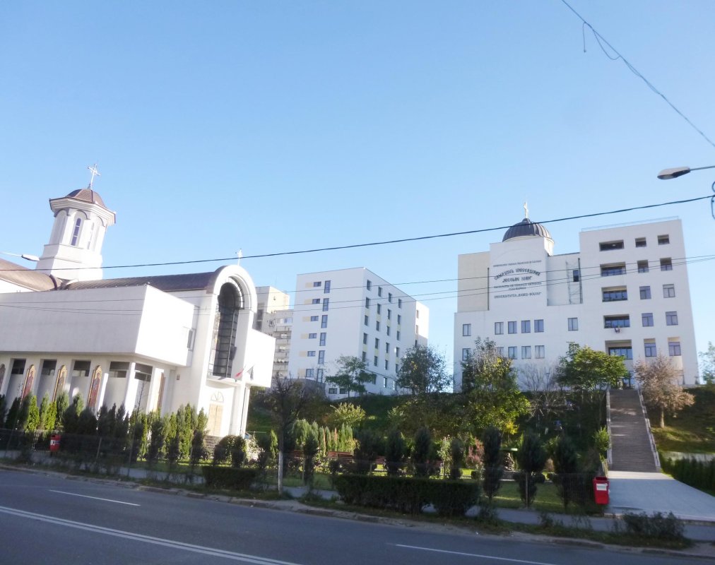 Simpozion internaţional la Facultatea de Teologie Ortodoxă clujeană 68445