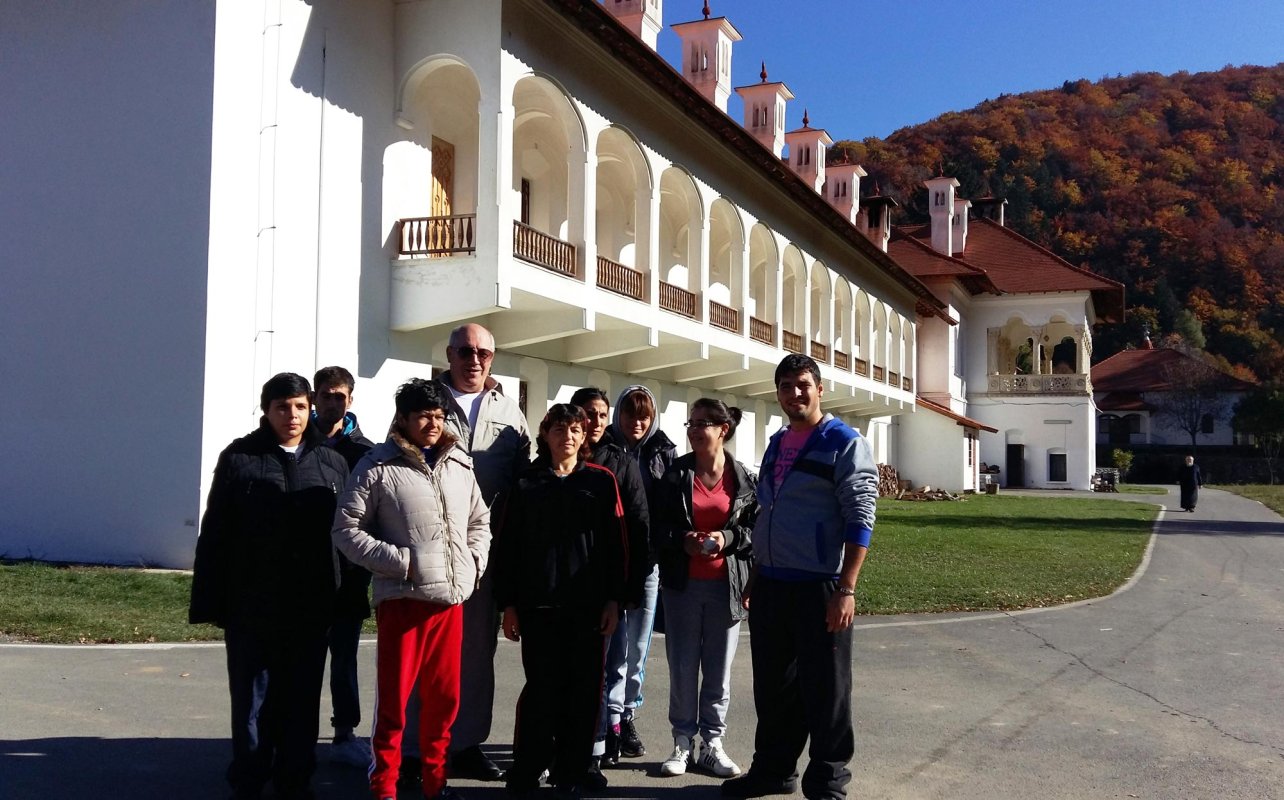 Tabără socială la Mănăstirea „Brâncoveanu” de la Sâmbăta de Sus 68398