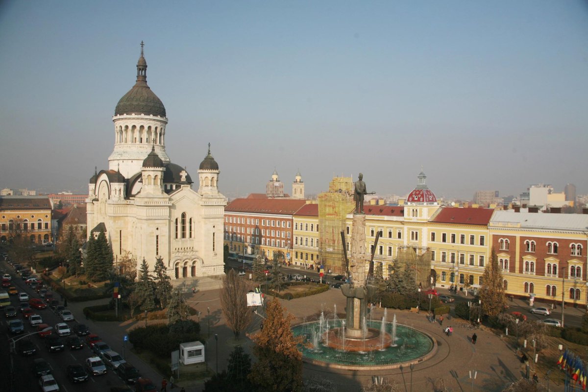 Fundația „Mitropolitul Bartolomeu” a desemnat 34 de bursieri 68373