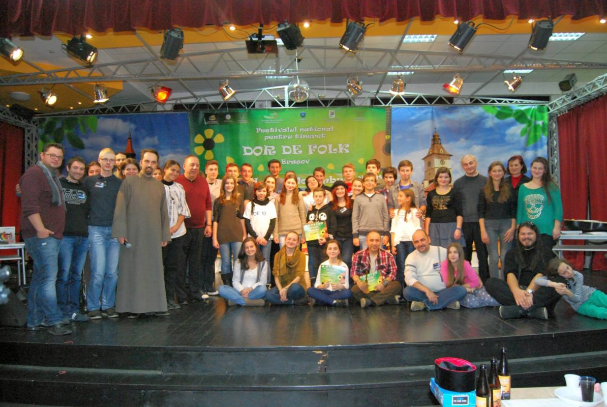 Festivalul Naţional „Dor de folk”, la a treia ediţie 68236