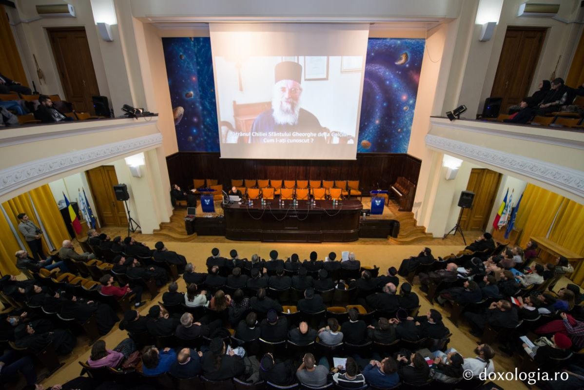 Deschiderea oficială a simpozionului dedicat părintelui Dionisie de la Colciu 68205