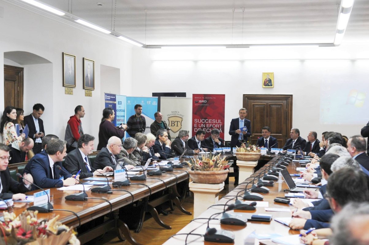 O nouă rezoluție pentru educație a Consorţiul Universitaria    68179